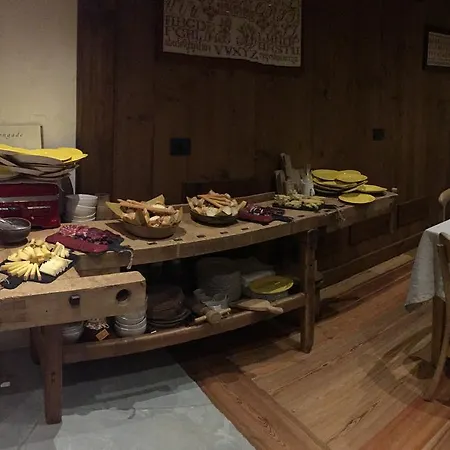 Wongade D'hotes E Restaurant