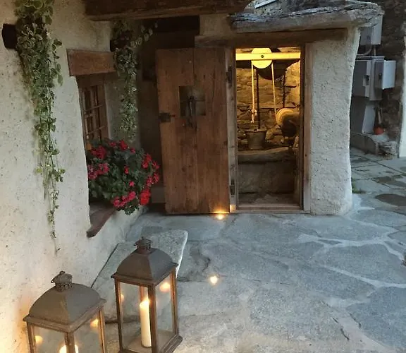 בית הארחה Wongade D'hotes E Restaurant Gressoney-la-Trinité